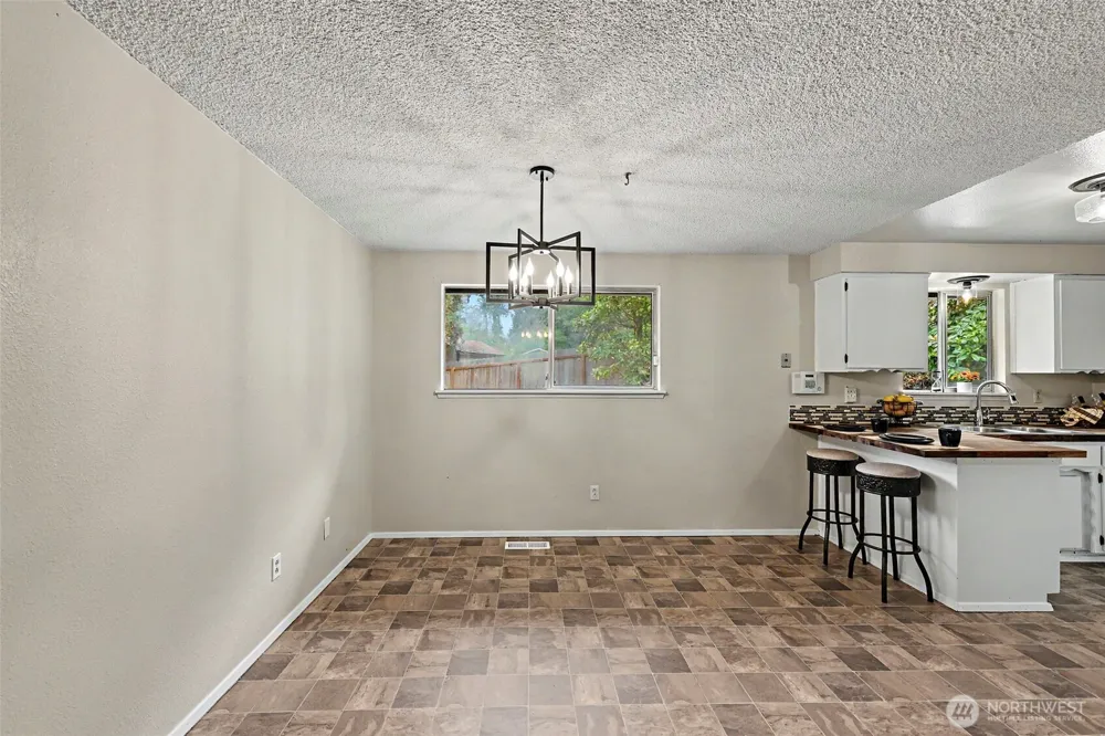 31444 51st Avenue SW Federal Way, WA 98023