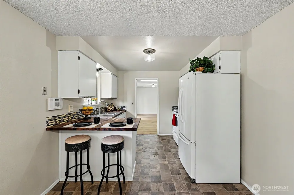 31444 51st Avenue SW Federal Way, WA 98023