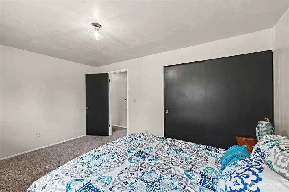 31444 51st Avenue SW Federal Way, WA 98023