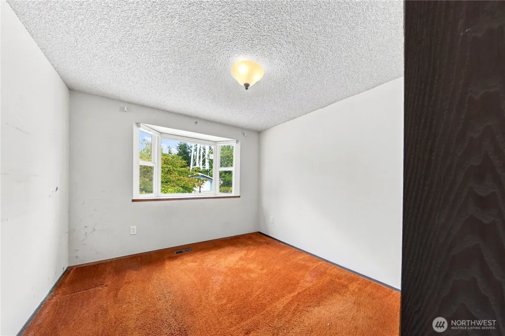 10128 100th Street Ct SW Lakewood, WA 98498