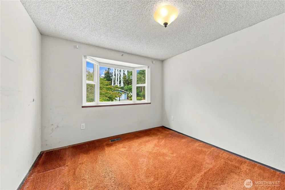 10128 100th Street Ct SW Lakewood, WA 98498