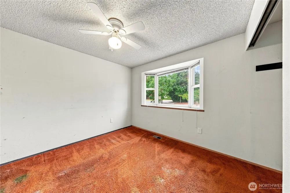 10128 100th Street Ct SW Lakewood, WA 98498