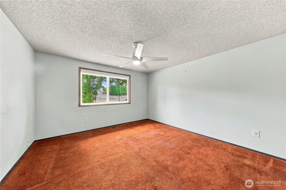 10128 100th Street Ct SW Lakewood, WA 98498
