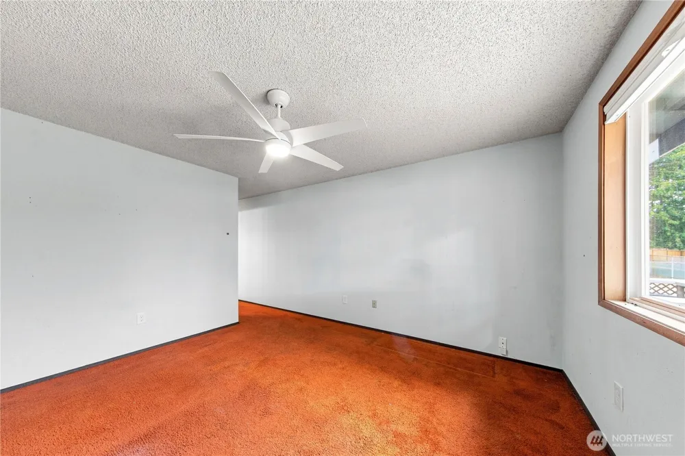 10128 100th Street Ct SW Lakewood, WA 98498