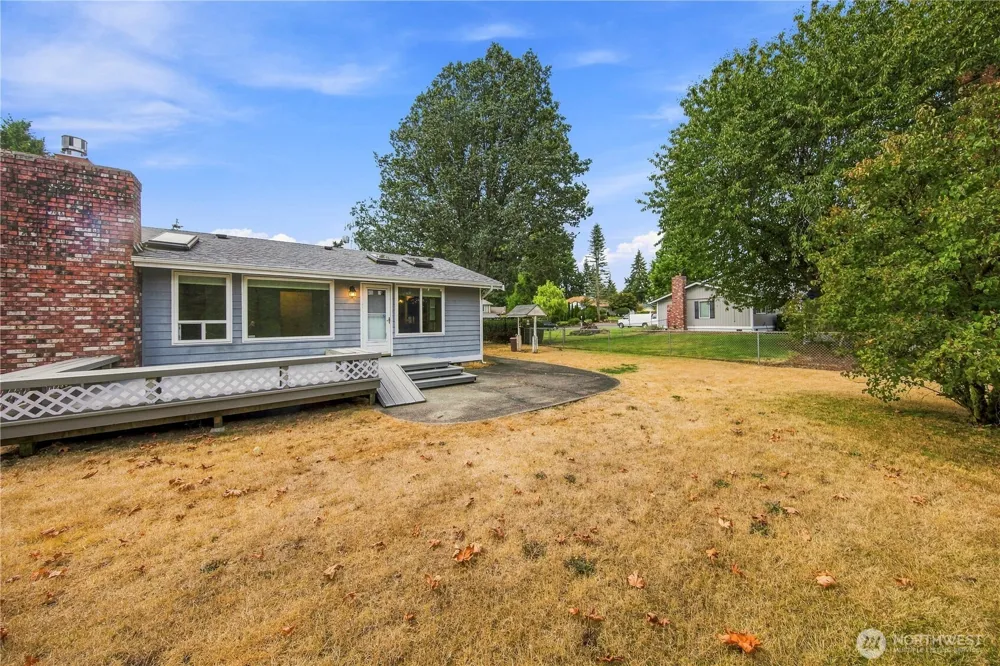 10128 100th Street Ct SW Lakewood, WA 98498