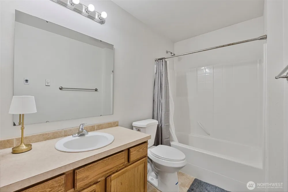 17015 Arborvitae Court SE Yelm, WA 98597