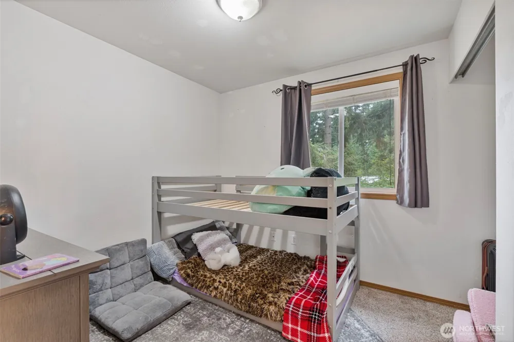 17015 Arborvitae Court SE Yelm, WA 98597