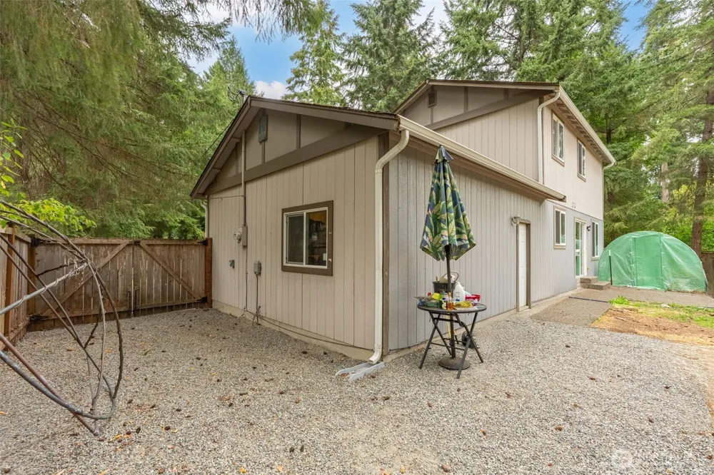17015 Arborvitae Court SE Yelm, WA 98597