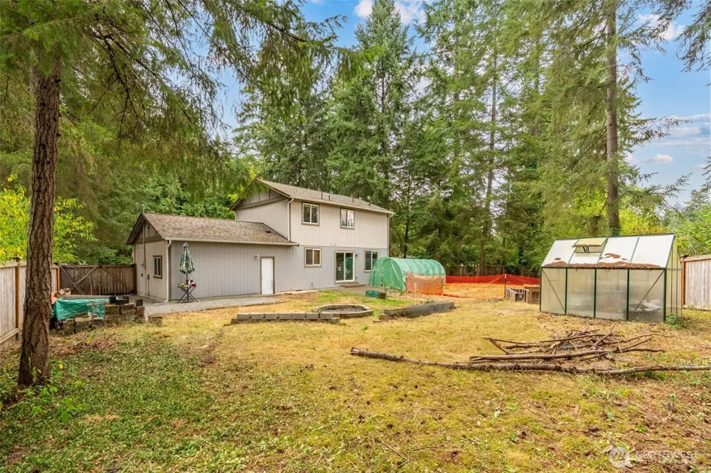 17015 Arborvitae Court SE Yelm, WA 98597
