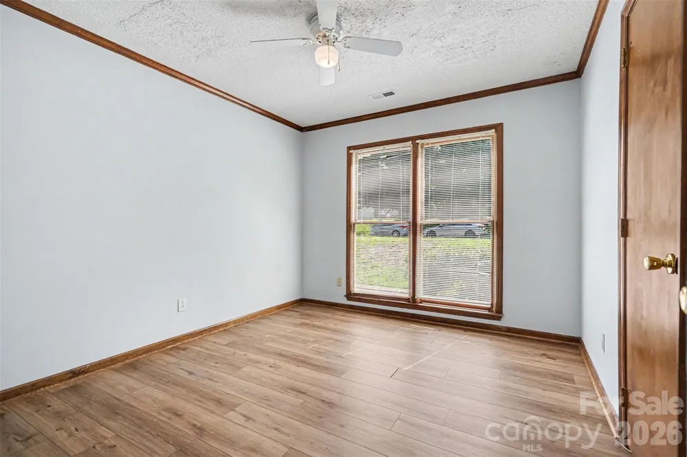 7225 Mcteal Place Charlotte, NC 28262