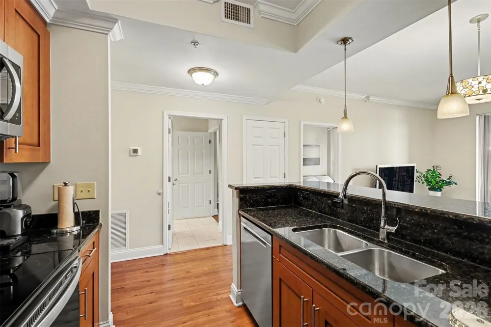 300 W 5th Street #535 Charlotte, NC 28202