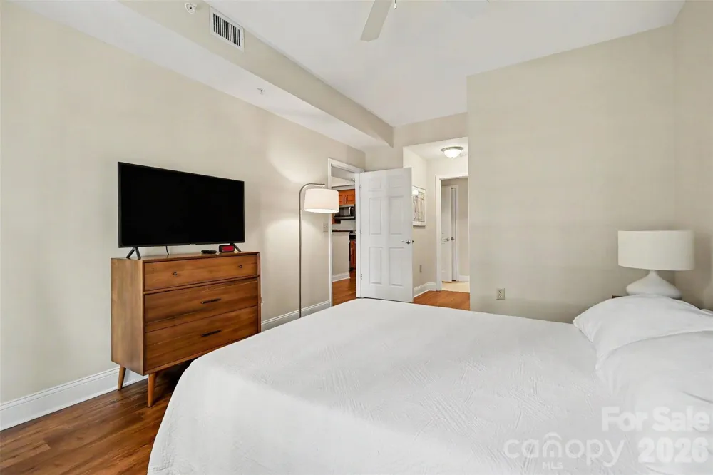 300 W 5th Street #535 Charlotte, NC 28202