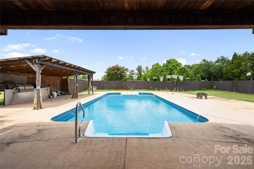 7610 Long Island Road Catawba, NC 28609
