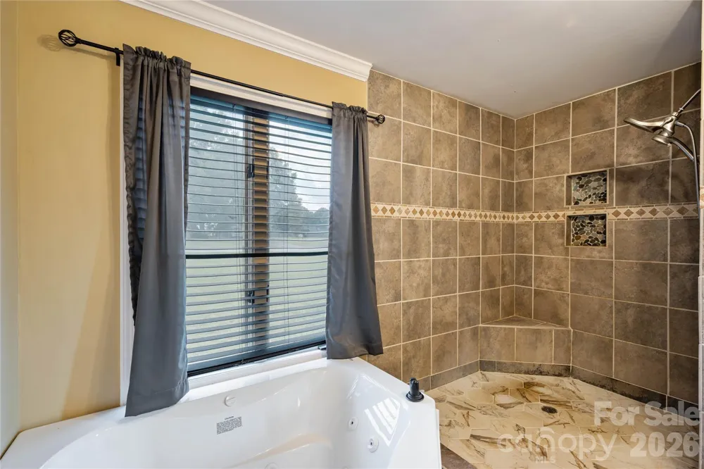 7610 Long Island Road Catawba, NC 28609