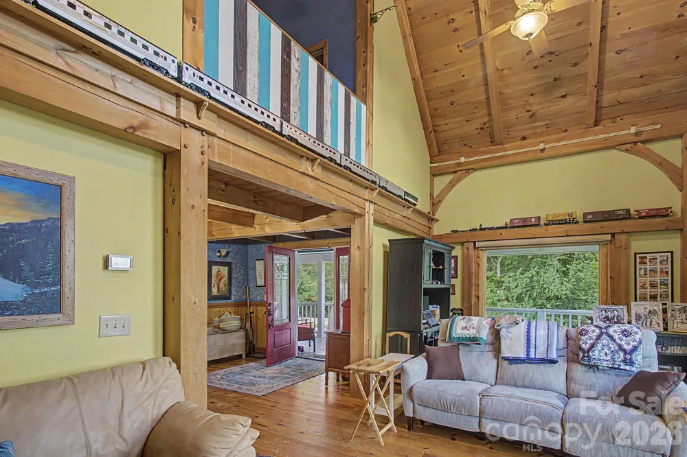 270 Upper Herron Cove Road Weaverville, NC 28787