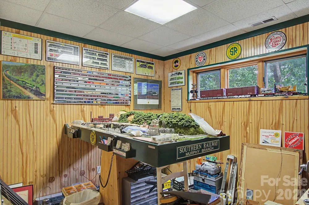 270 Upper Herron Cove Road Weaverville, NC 28787