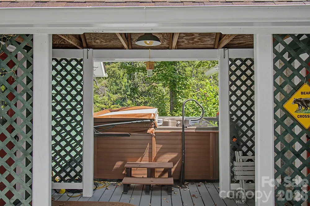 270 Upper Herron Cove Road Weaverville, NC 28787