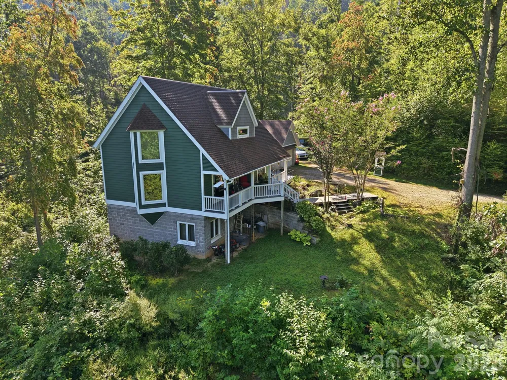 270 Upper Herron Cove Road Weaverville, NC 28787