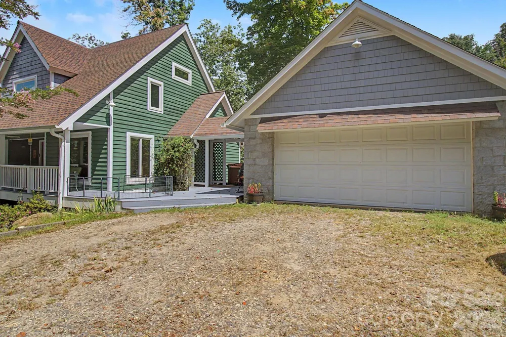 270 Upper Herron Cove Road Weaverville, NC 28787