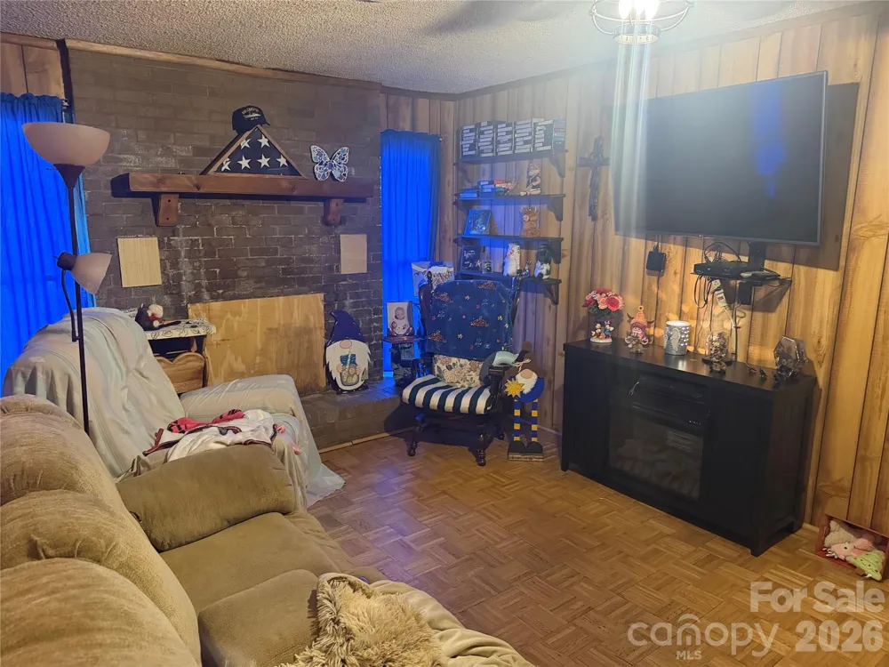 344 Pearson Street Blacksburg, SC 29702