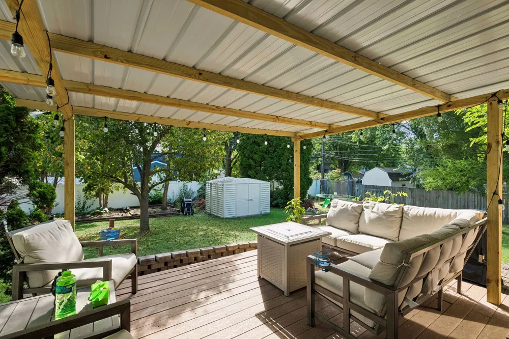 2230 Decatur Avenue Golden Valley, MN 55427