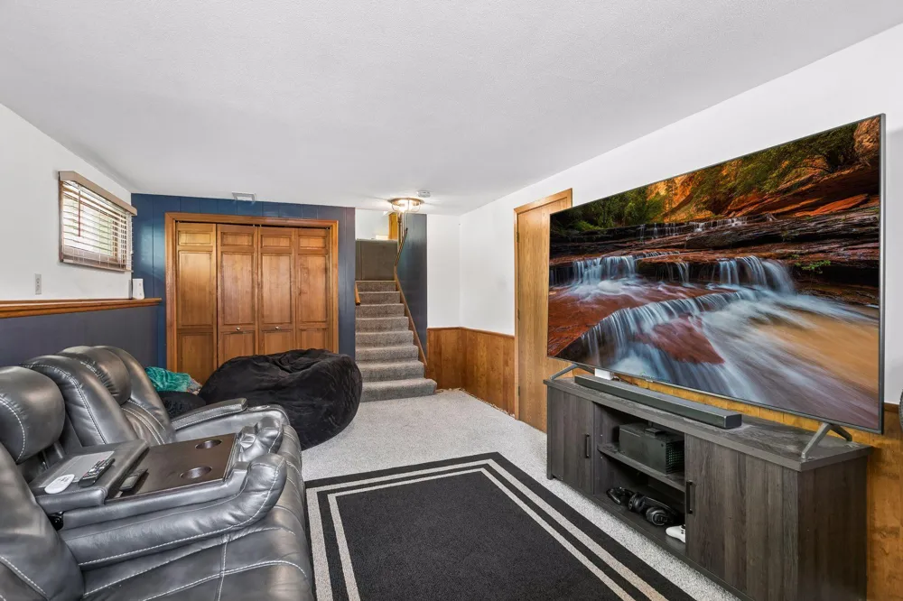 2230 Decatur Avenue Golden Valley, MN 55427