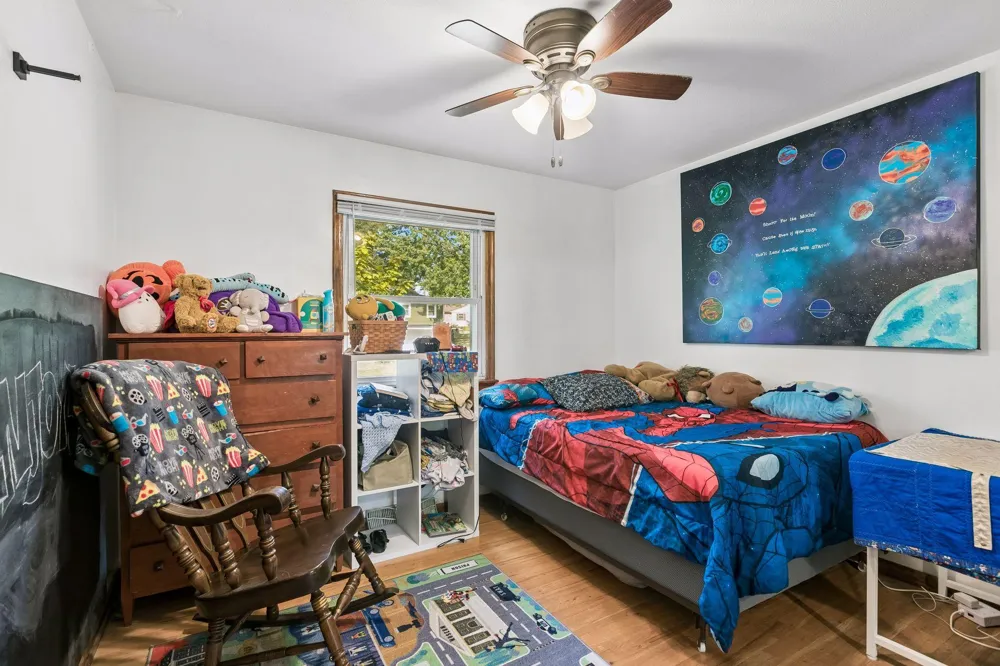 2230 Decatur Avenue Golden Valley, MN 55427