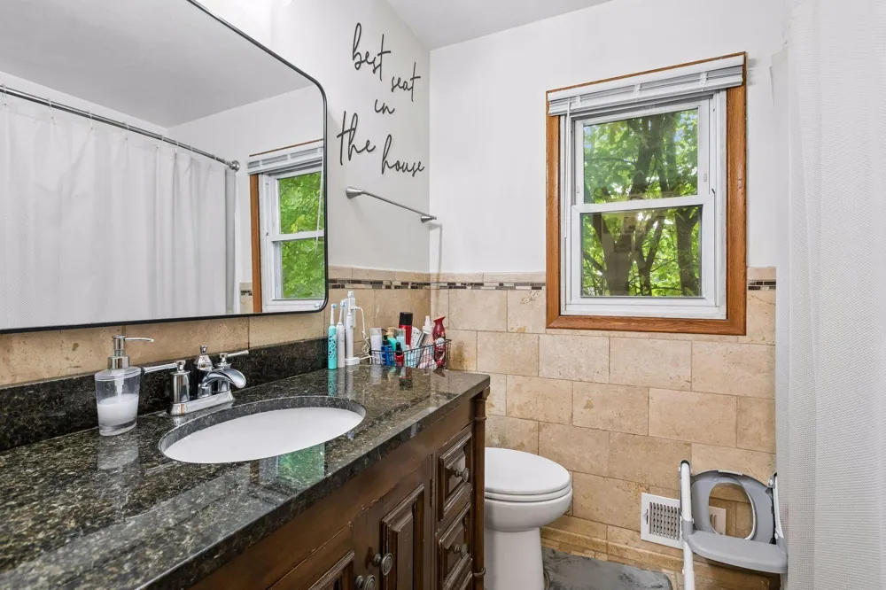 2230 Decatur Avenue Golden Valley, MN 55427