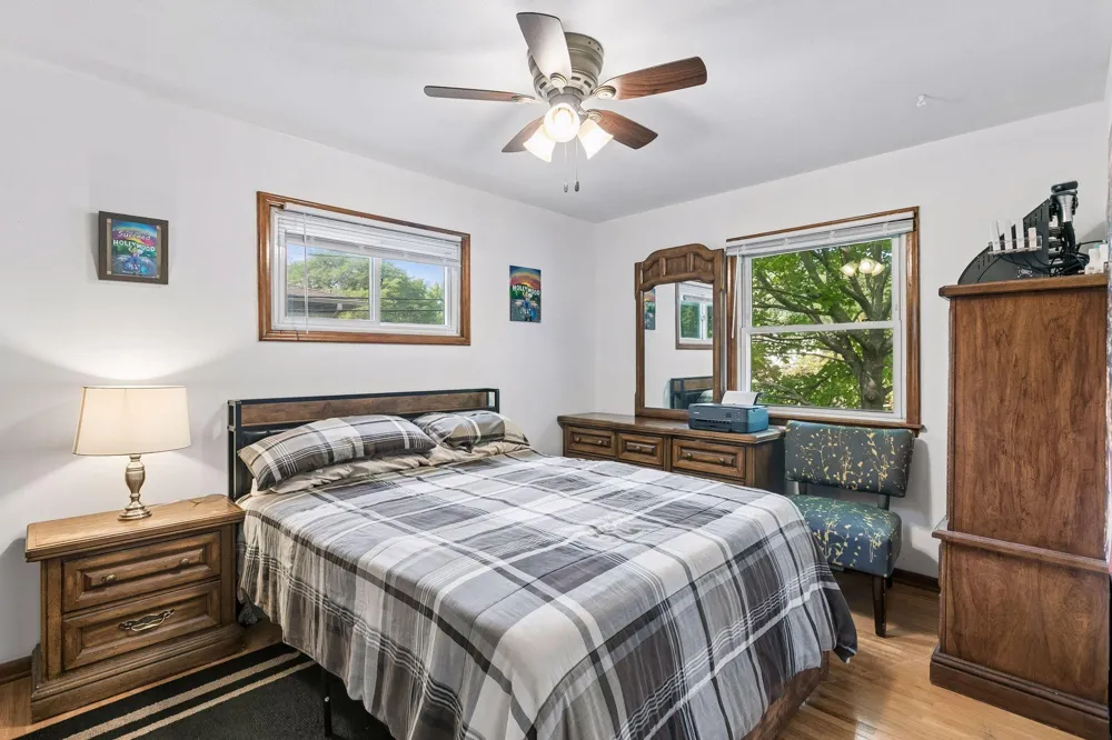 2230 Decatur Avenue Golden Valley, MN 55427