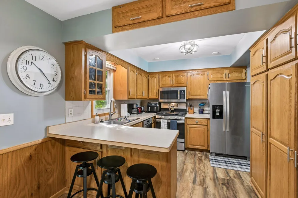 2230 Decatur Avenue Golden Valley, MN 55427