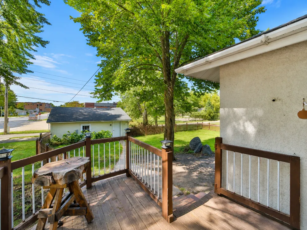 403 5th Street NE Staples, MN 56479