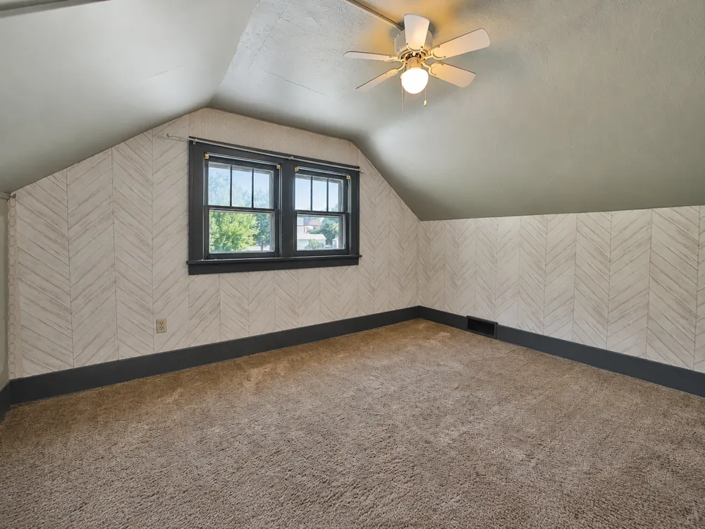 403 5th Street NE Staples, MN 56479