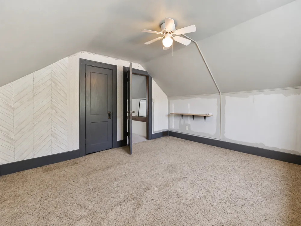 403 5th Street NE Staples, MN 56479