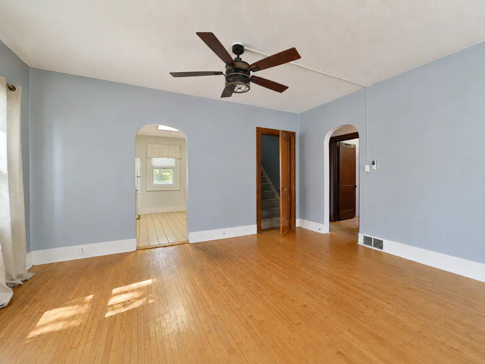 403 5th Street NE Staples, MN 56479