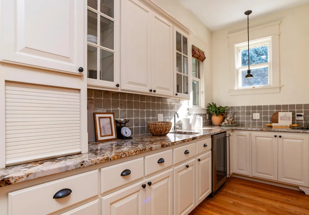 761 Lincoln Avenue Saint Paul, MN 55105