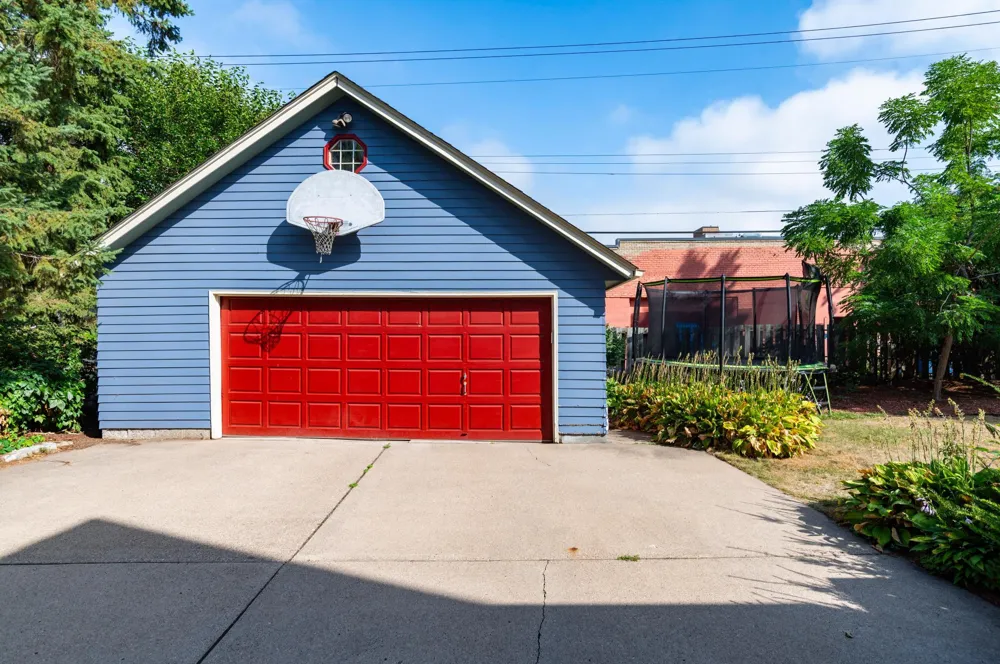 761 Lincoln Avenue Saint Paul, MN 55105