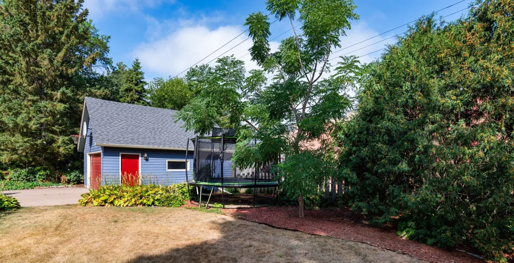 761 Lincoln Avenue Saint Paul, MN 55105