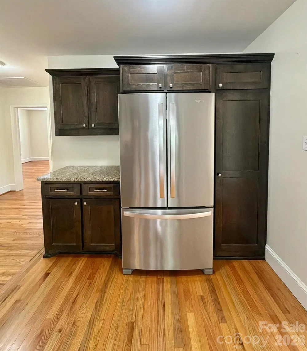 917 W Pine Street Blacksburg, SC 29702