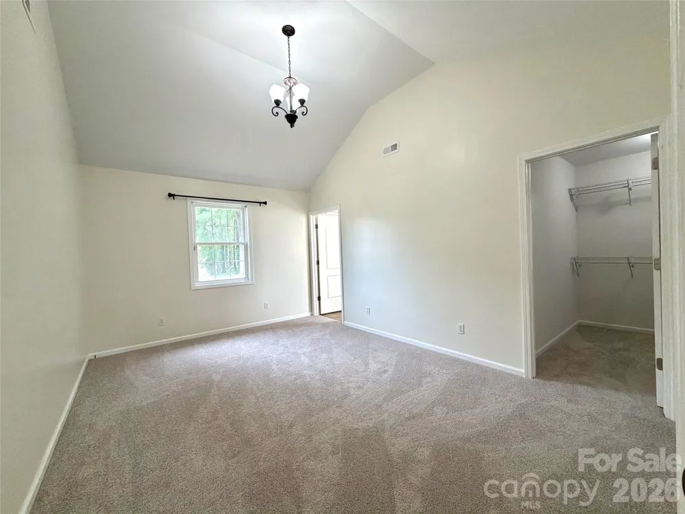 917 W Pine Street Blacksburg, SC 29702