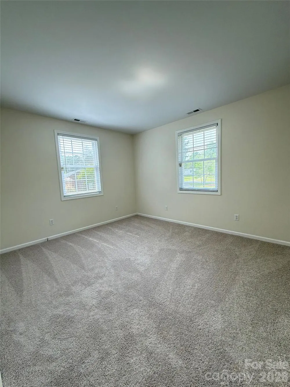 917 W Pine Street Blacksburg, SC 29702