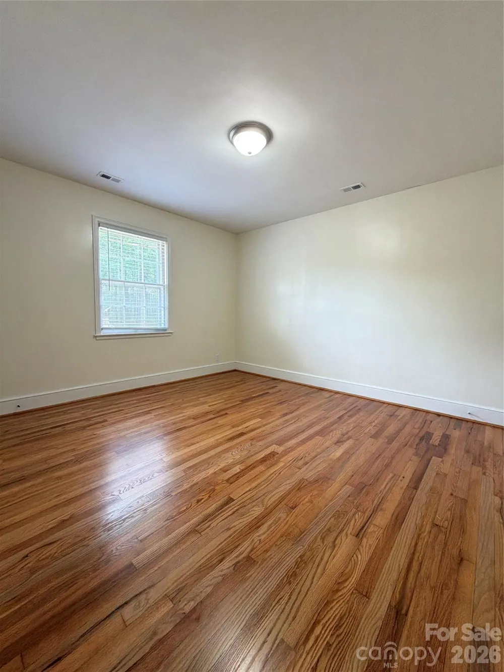 917 W Pine Street Blacksburg, SC 29702