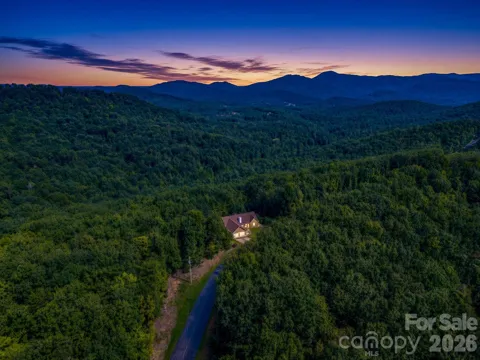 485 Mountain Lookout Drive