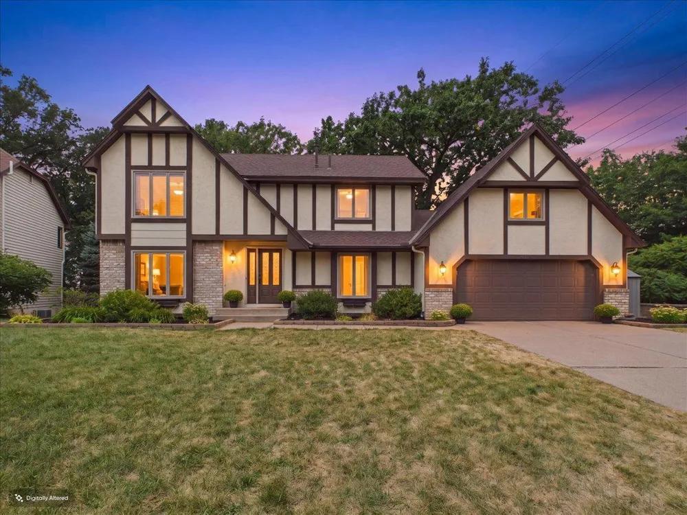 4195 Norma Avenue Arden Hills, MN 55112