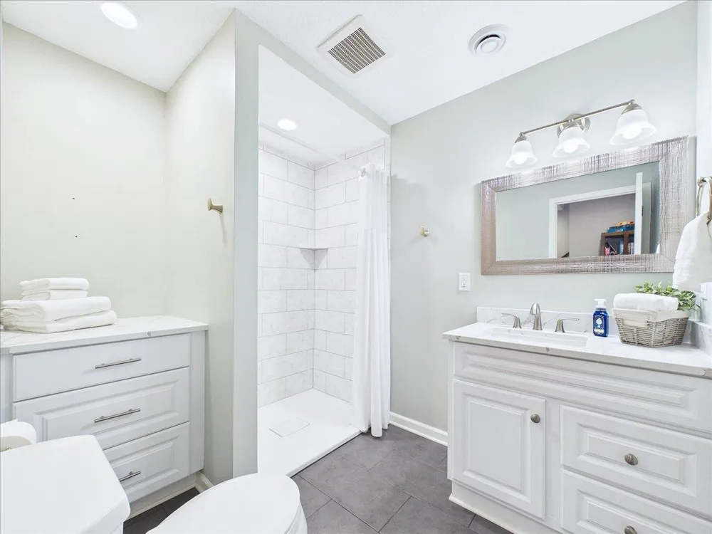 4195 Norma Avenue Arden Hills, MN 55112