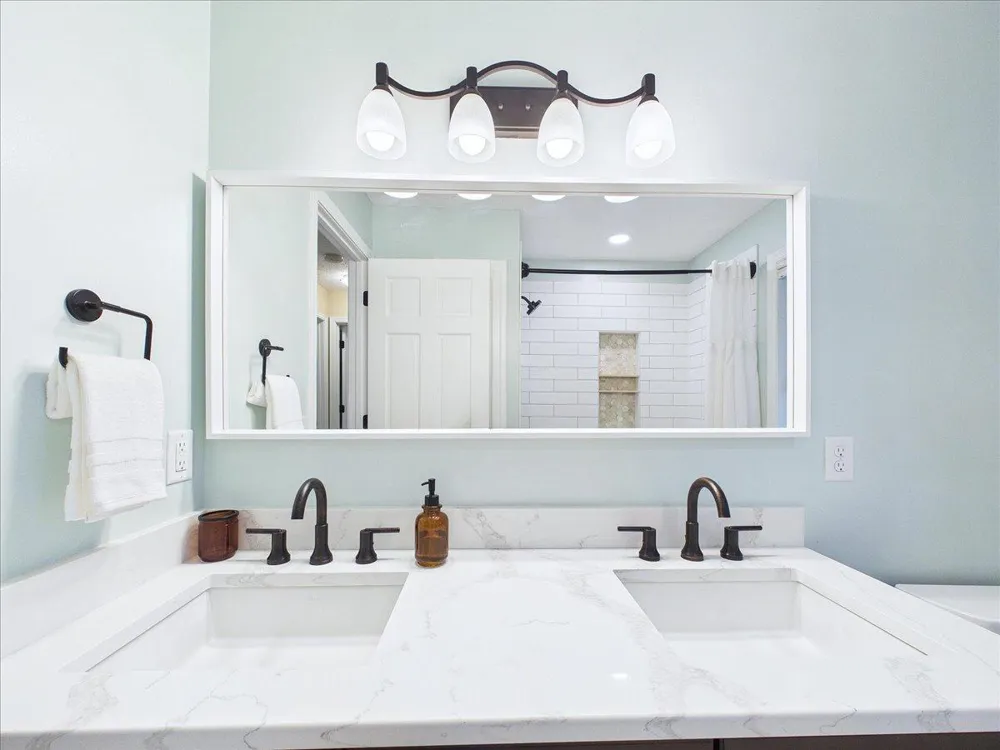4195 Norma Avenue Arden Hills, MN 55112