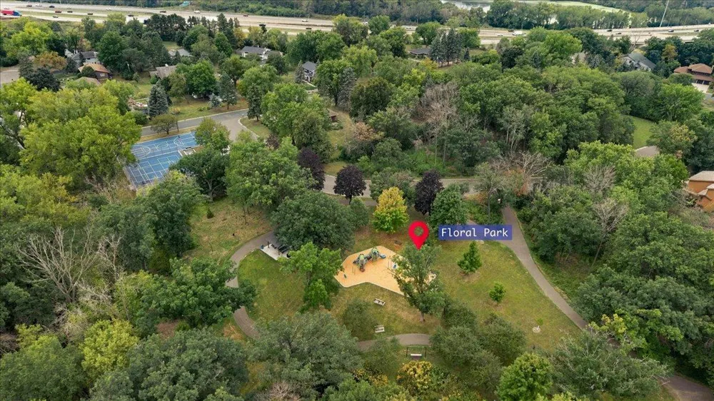 4195 Norma Avenue Arden Hills, MN 55112
