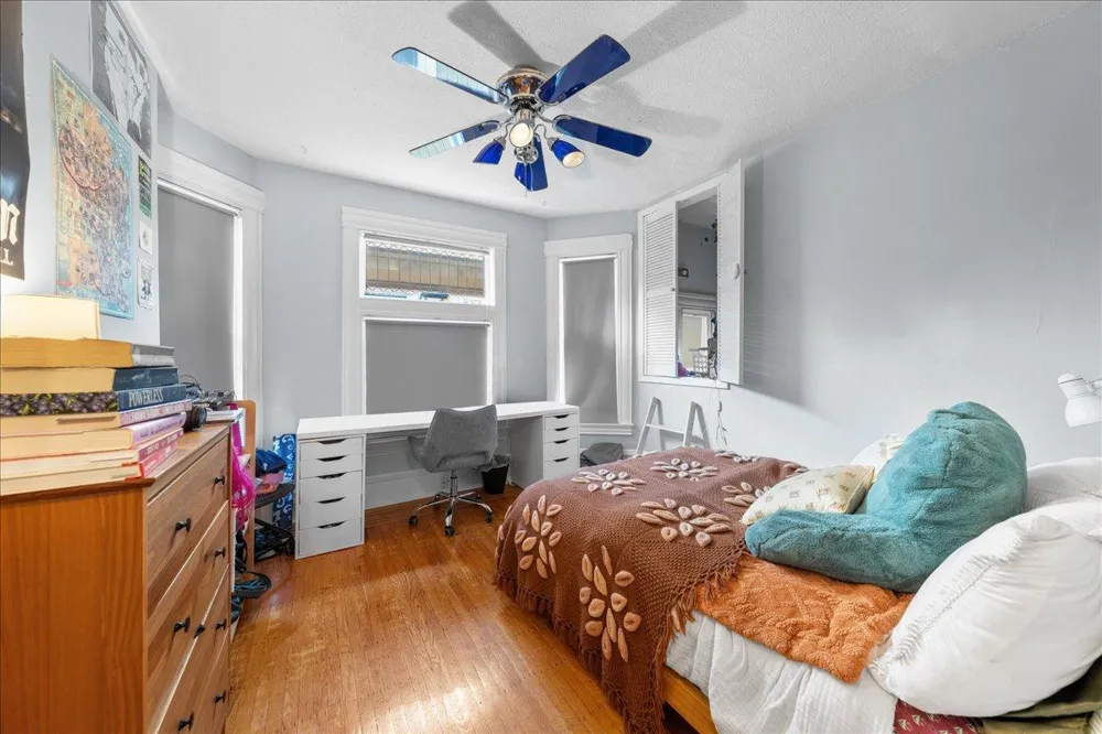 1517 W Lake Street Minneapolis, MN 55408