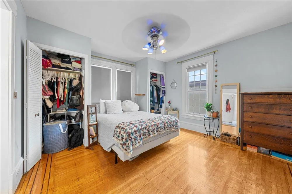 1517 W Lake Street Minneapolis, MN 55408
