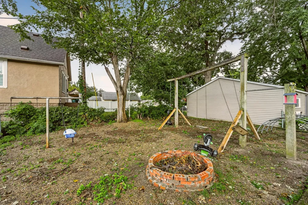 206 11th Avenue NE Rochester, MN 55906
