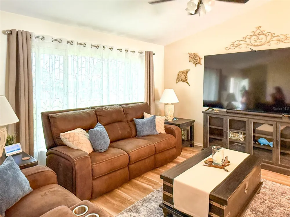 11019 CAPTAIN DRIVE Spring Hill, FL 34608
